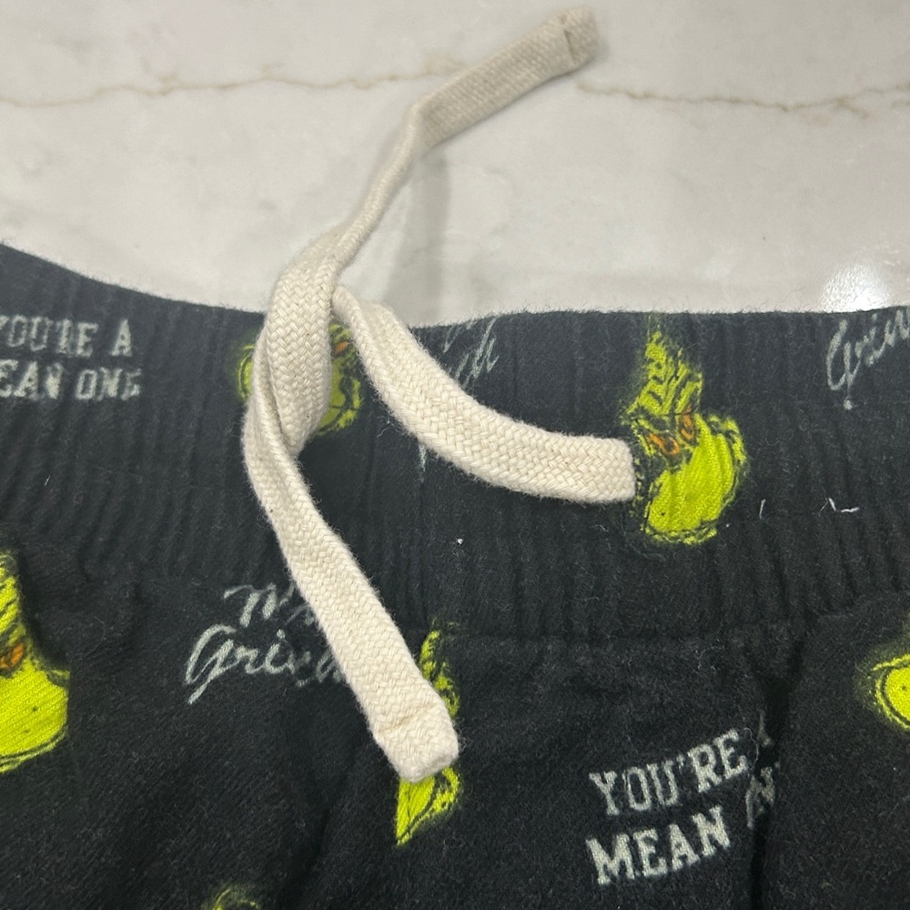 Grinch pajama bottoms small